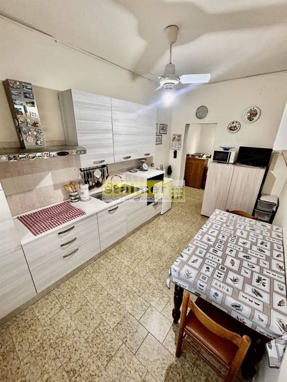 appartamento in vendita a Mulazzano in zona Quartiano