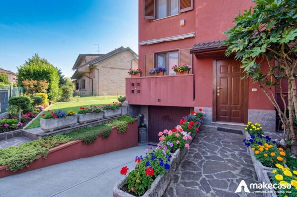 casa indipendente in vendita a Mulazzano