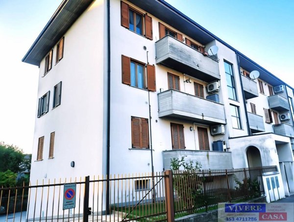 appartamento in vendita a Mulazzano in zona Quartiano