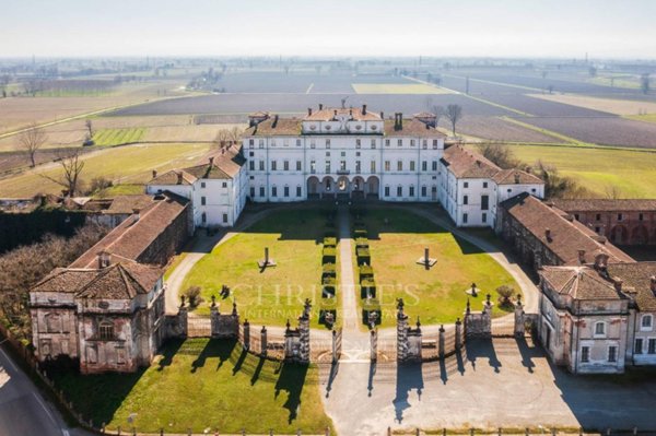 casa indipendente in vendita ad Orio Litta