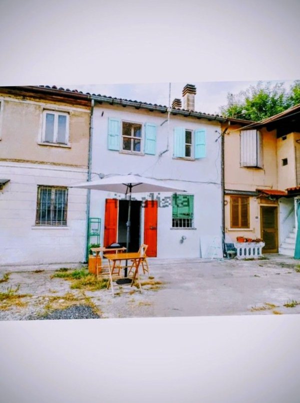 casa indipendente in vendita ad Orio Litta