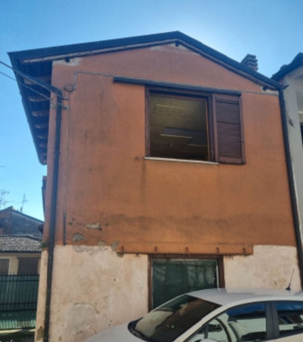 casa indipendente in vendita ad Orio Litta