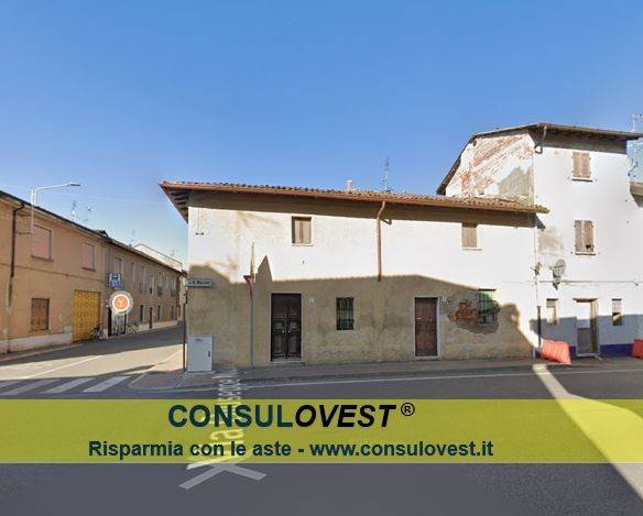 casa indipendente in vendita ad Orio Litta