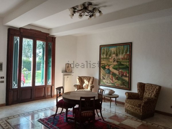 casa indipendente in vendita ad Orio Litta