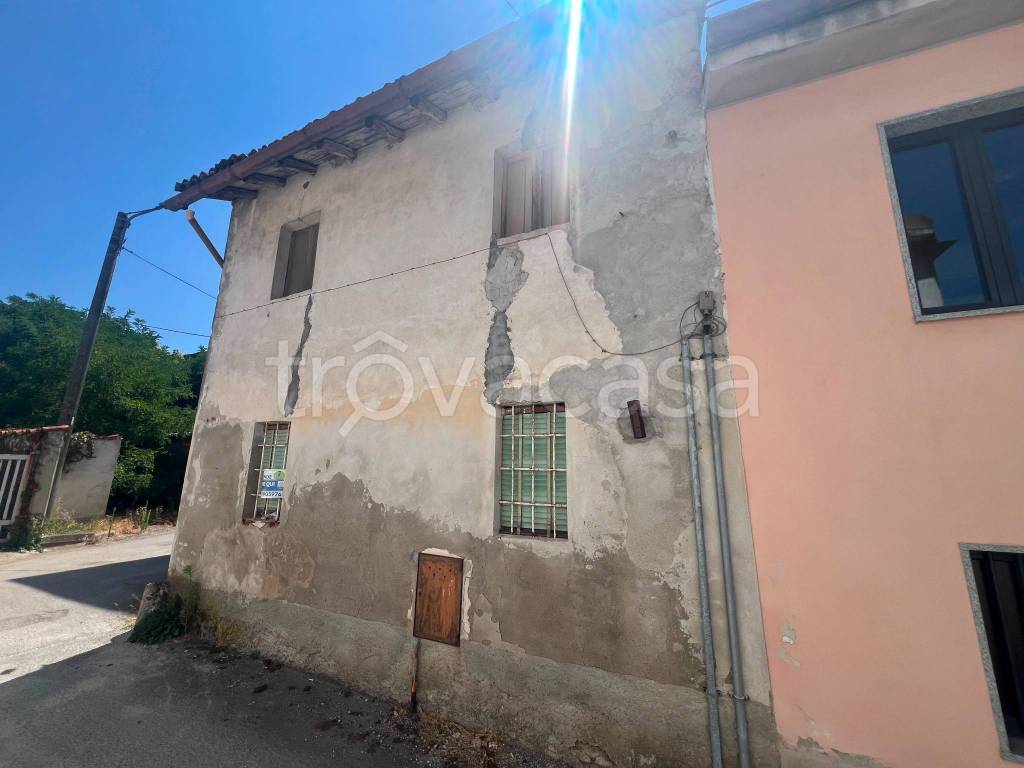casa indipendente in vendita ad Orio Litta