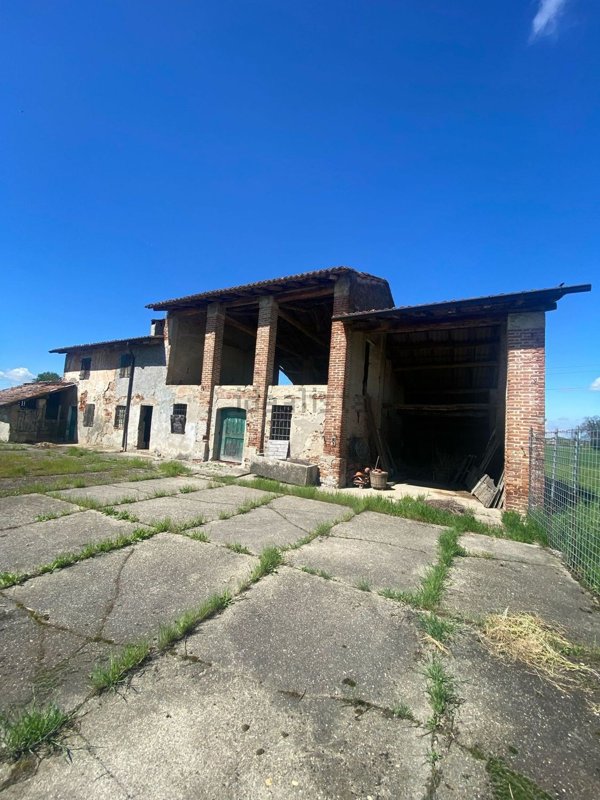 casale in vendita ad Ospedaletto Lodigiano