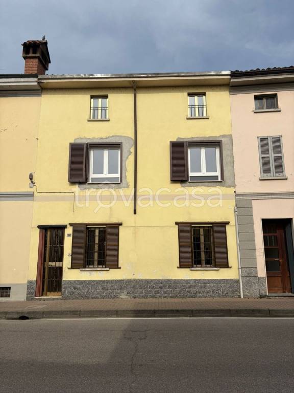 casa indipendente in vendita ad Ospedaletto Lodigiano