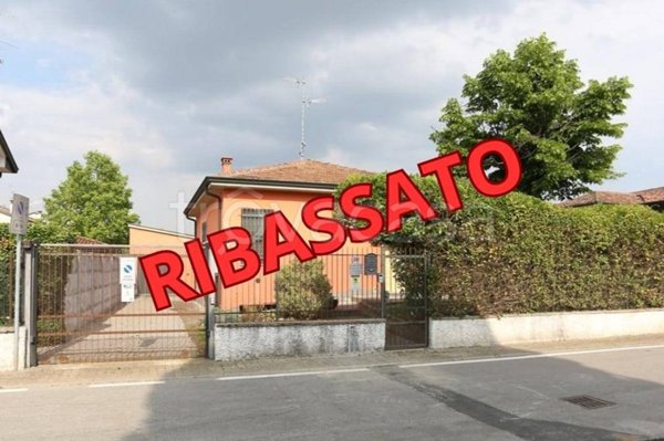 casa indipendente in vendita ad Ossago Lodigiano
