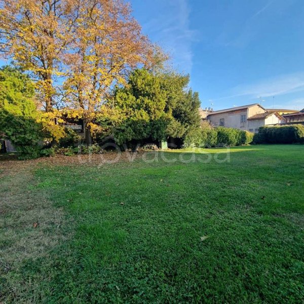 casale in vendita ad Ossago Lodigiano