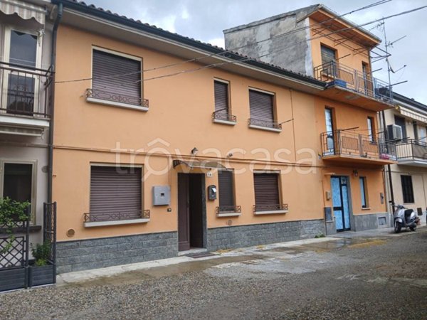 casa indipendente in vendita ad Ossago Lodigiano