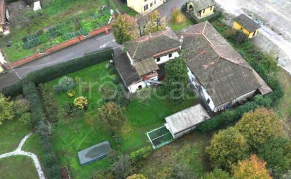 casa indipendente in vendita ad Ossago Lodigiano