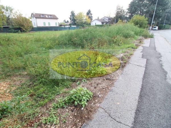 terreno edificabile in vendita a Pieve Fissiraga