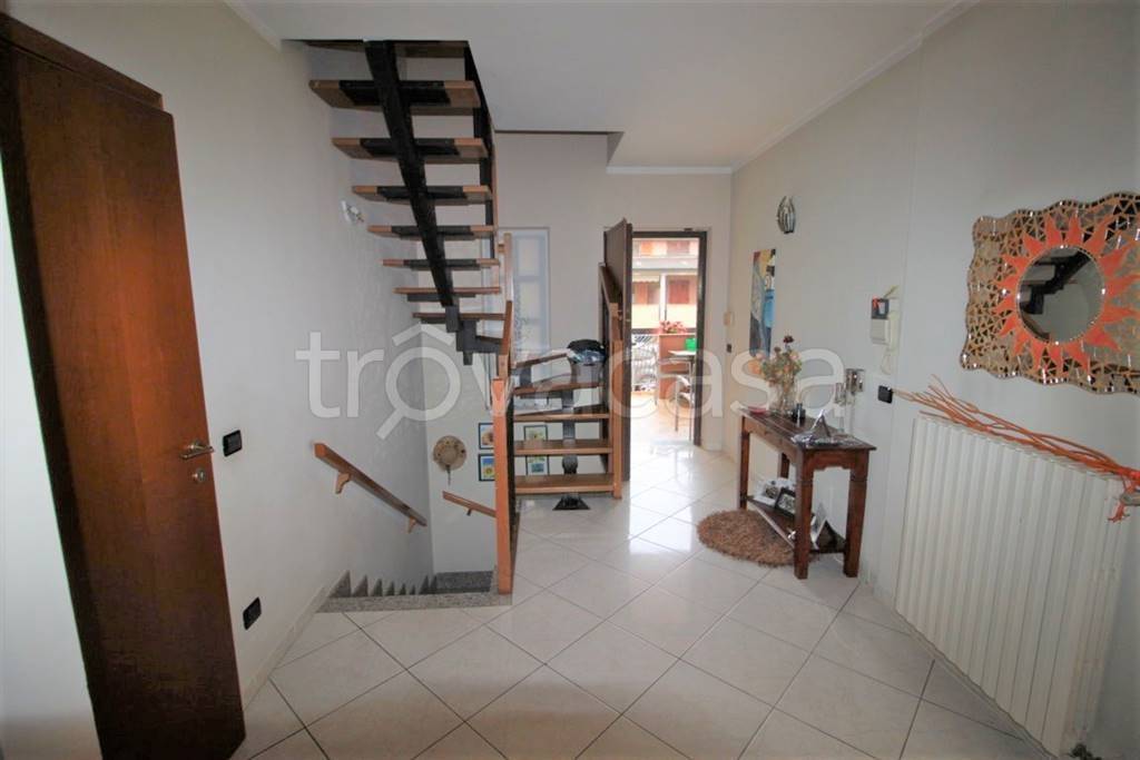 casa indipendente in vendita a Pieve Fissiraga