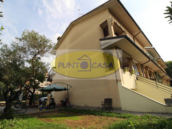 casa indipendente in vendita a Pieve Fissiraga