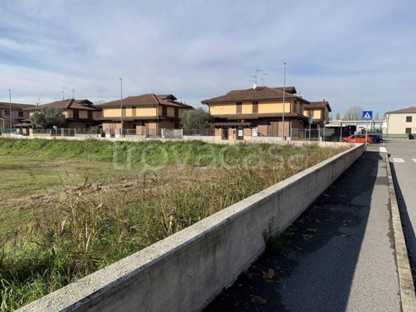 villetta a schiera in vendita a Pieve Fissiraga