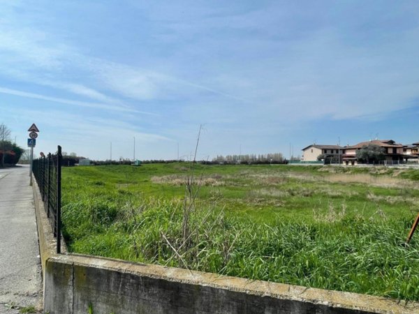 villetta a schiera in vendita a Pieve Fissiraga