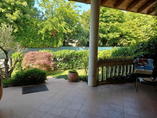 casa indipendente in vendita a Pieve Fissiraga