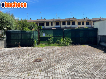 terreno edificabile in vendita a Salerano sul Lambro