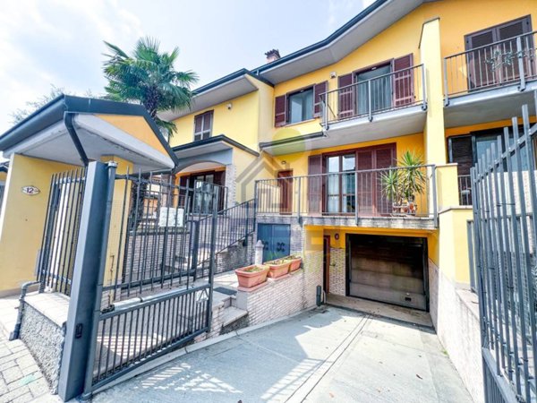 casa indipendente in vendita a Salerano sul Lambro