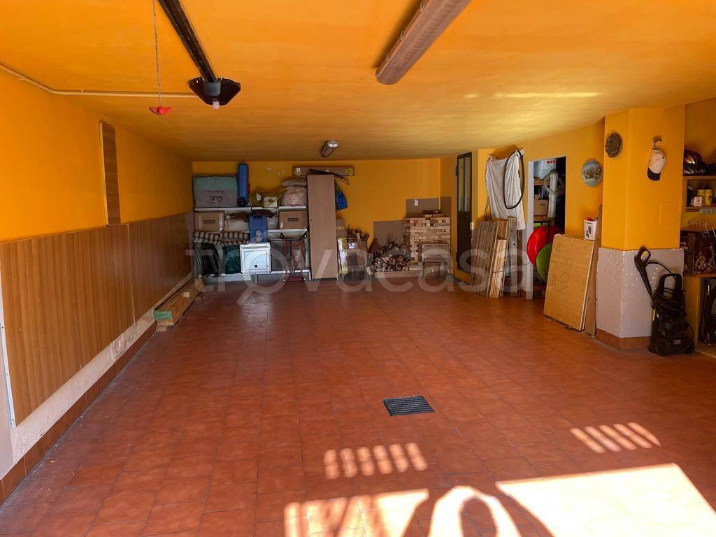 casa indipendente in vendita a Salerano sul Lambro