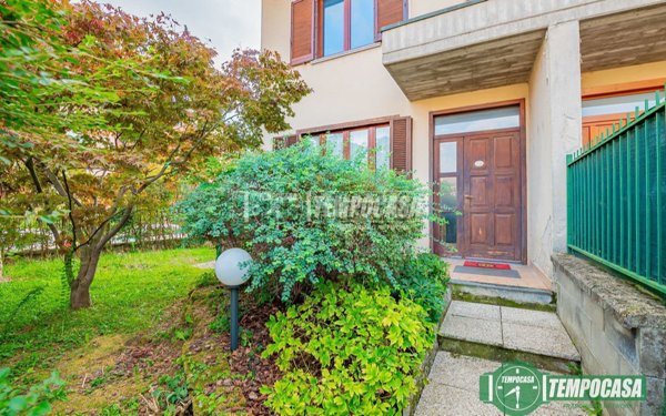 casa indipendente in vendita a Salerano sul Lambro