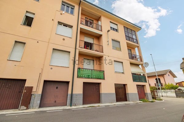appartamento in vendita a Salerano sul Lambro