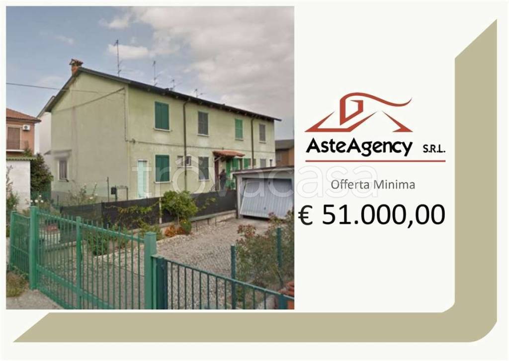 casa indipendente in vendita a Salerano sul Lambro