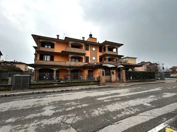 appartamento in vendita a Salerano sul Lambro