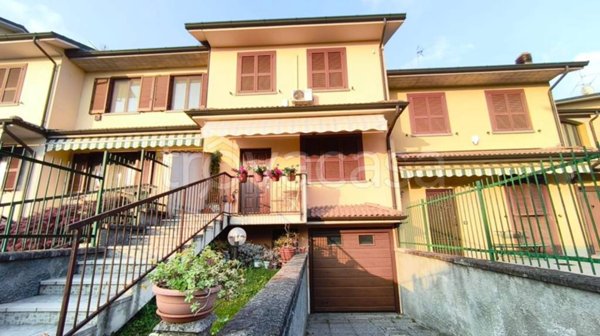 casa indipendente in vendita a Salerano sul Lambro