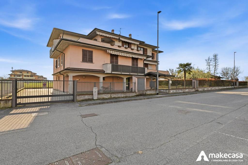 appartamento in vendita a Salerano sul Lambro