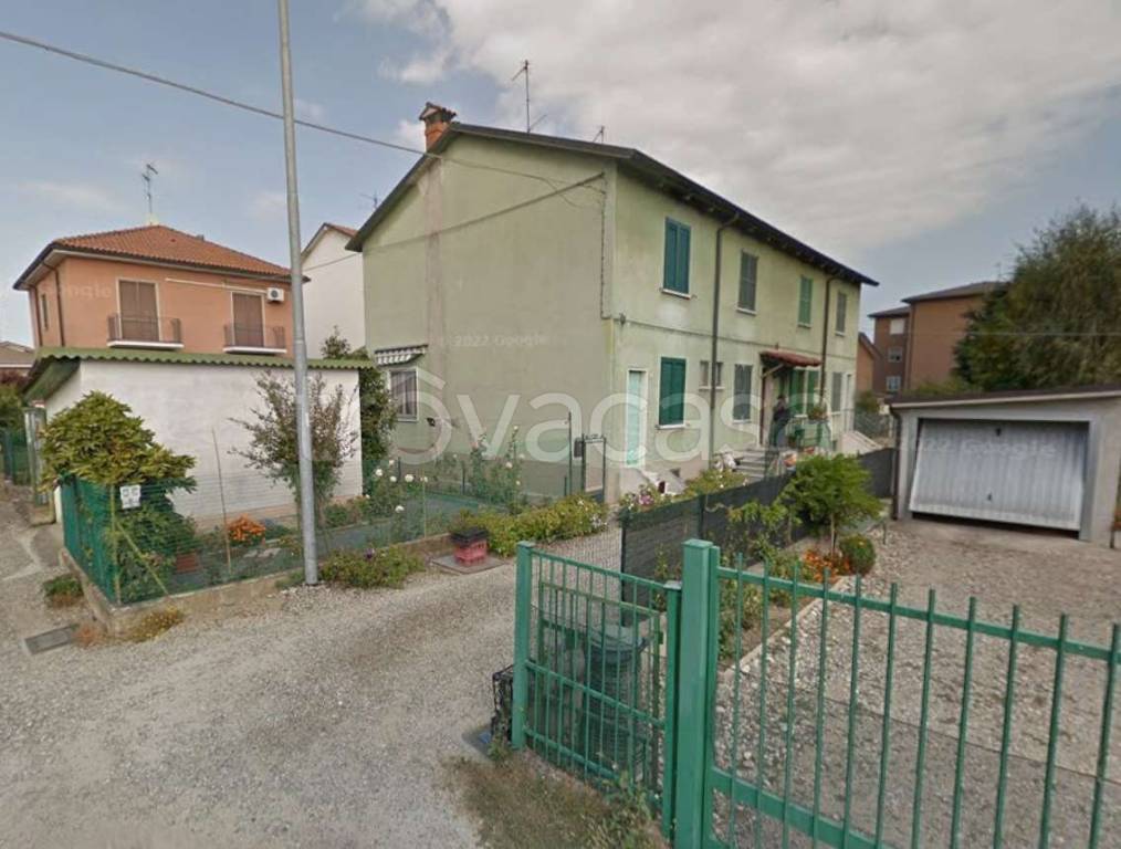 casa indipendente in vendita a Salerano sul Lambro