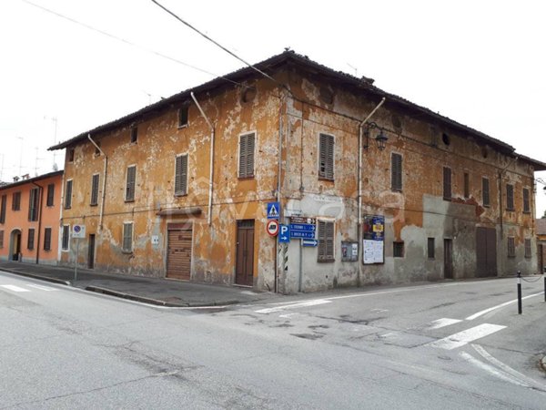 casa indipendente in vendita a San Fiorano