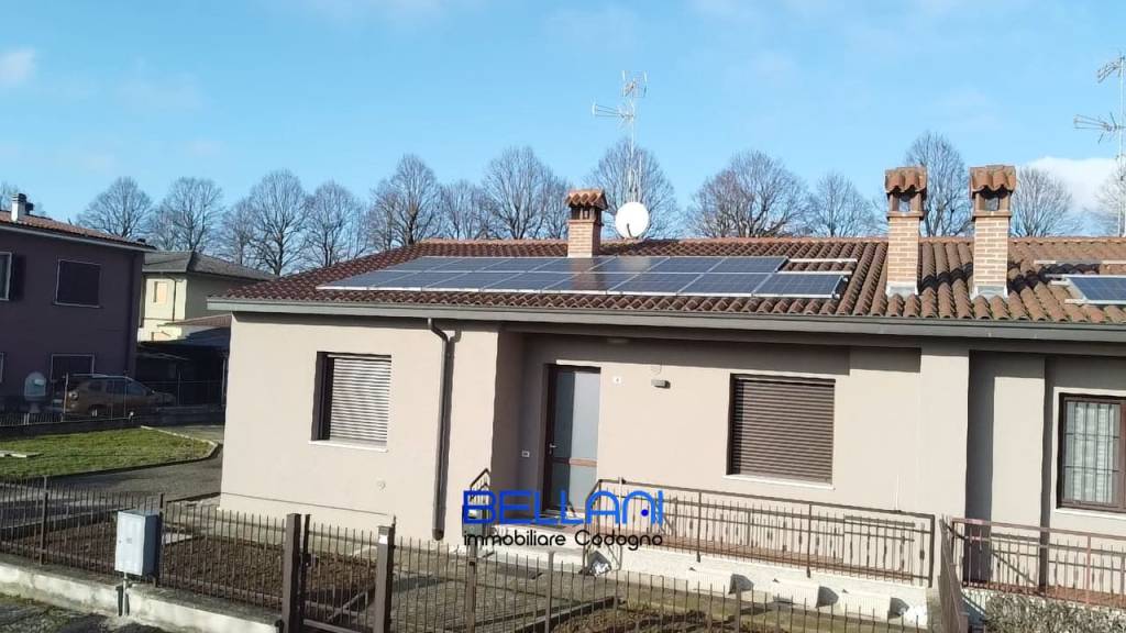 casa indipendente in vendita a San Fiorano