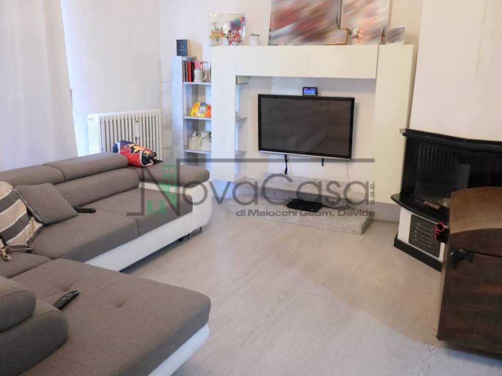 casa indipendente in vendita a San Fiorano