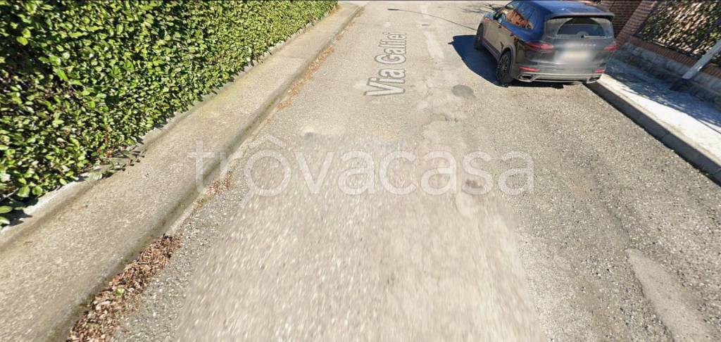 terreno edificabile in vendita a San Fiorano