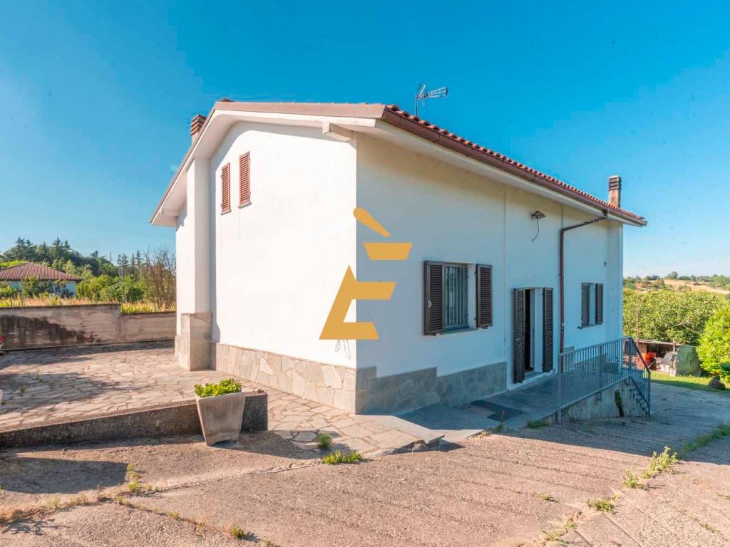 casa indipendente in vendita a Pecetto di Valenza
