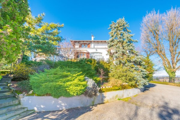 casa indipendente in vendita a Pecetto di Valenza