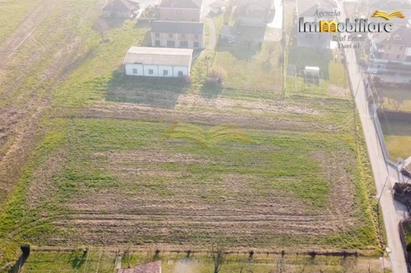 villetta a schiera in vendita a Pecetto di Valenza in zona Pellizzari