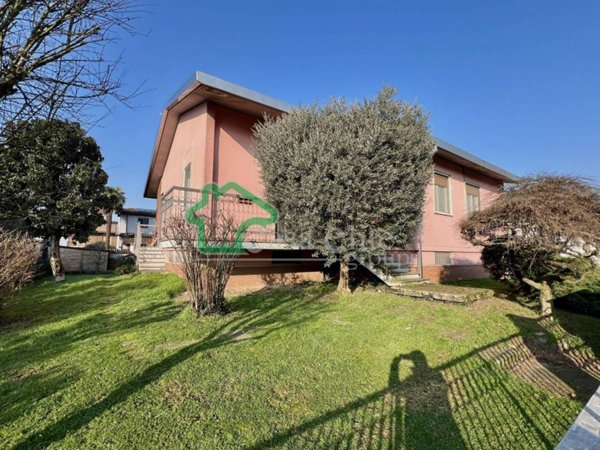 casa indipendente in vendita a San Martino in Strada