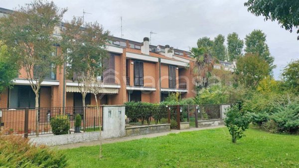 casa indipendente in vendita a San Martino in Strada
