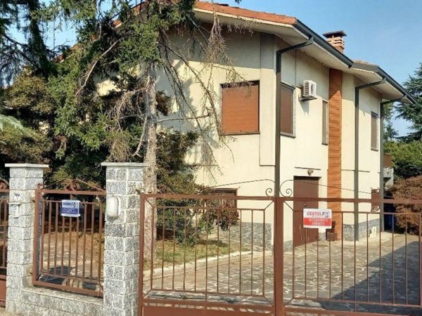 casa indipendente in vendita a San Martino in Strada