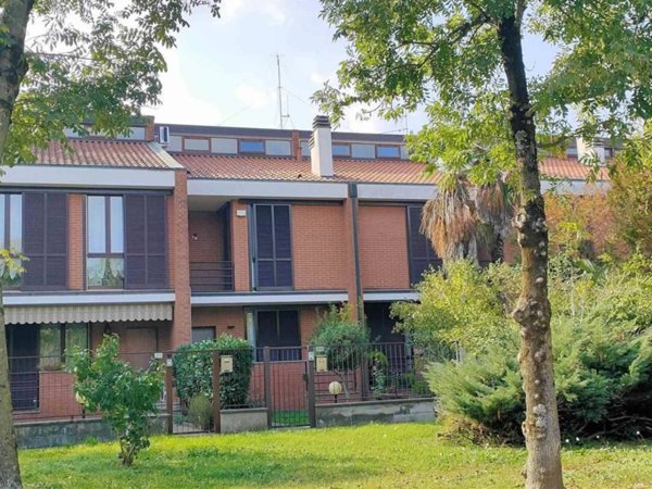 casa indipendente in vendita a San Martino in Strada