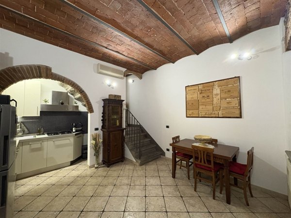 casa indipendente in vendita a San Martino in Strada in zona Sesto