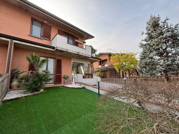 casa indipendente in vendita a San Martino in Strada