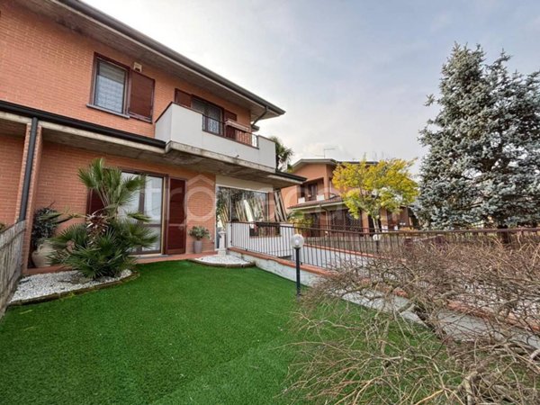 casa indipendente in vendita a San Martino in Strada