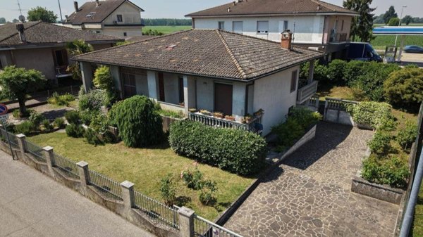 casa indipendente in vendita a San Martino in Strada