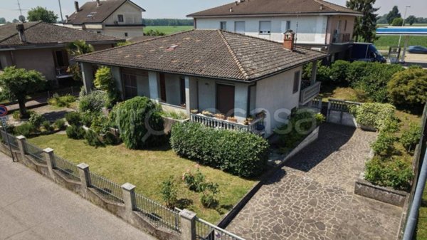 casa indipendente in vendita a San Martino in Strada