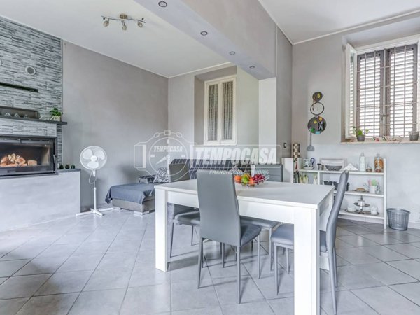 casa indipendente in vendita a San Martino in Strada in zona Sesto