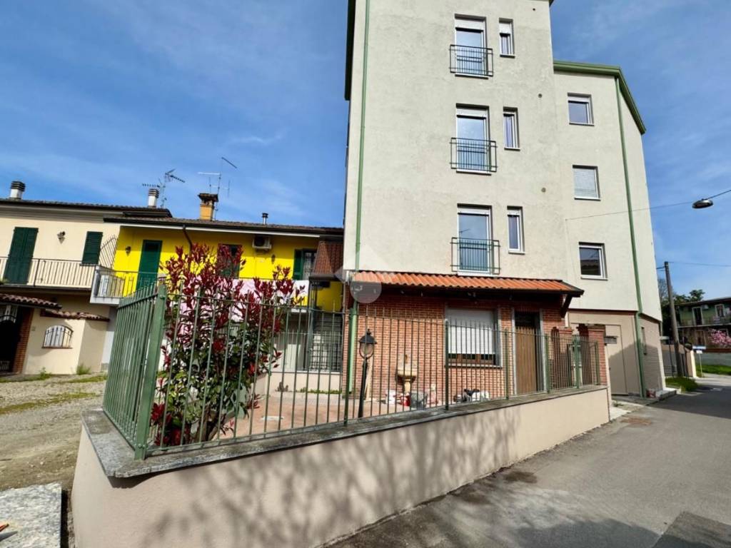 appartamento in vendita a San Rocco al Porto