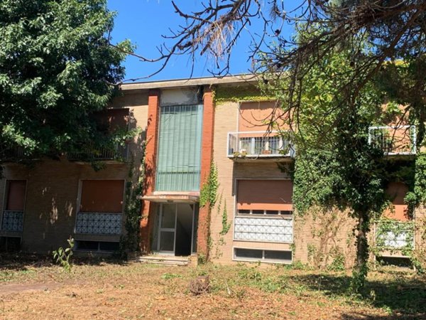 intera palazzina in vendita a San Rocco al Porto